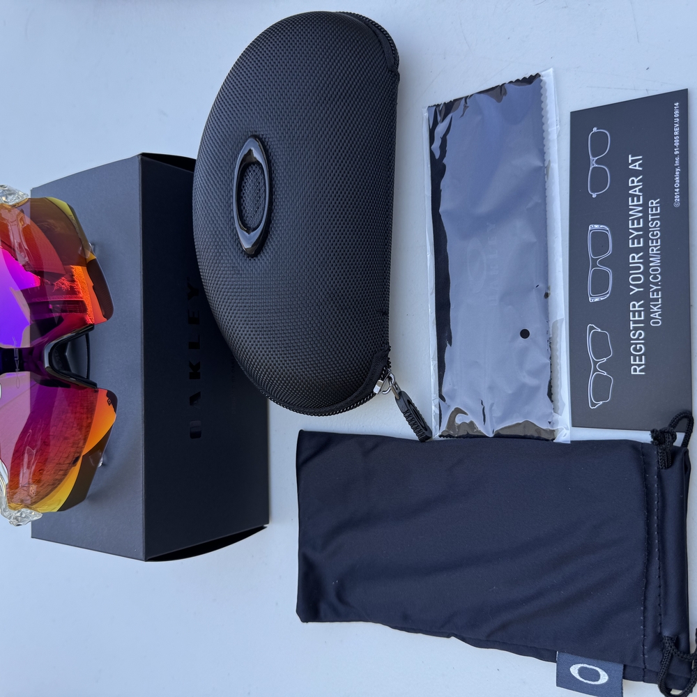 Oakley Radar EV Iridium sunglasses